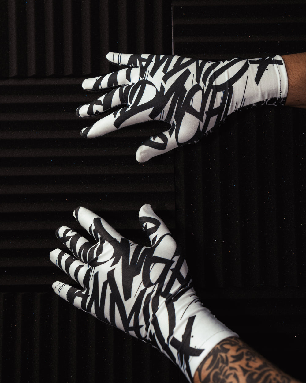 MV Gloves